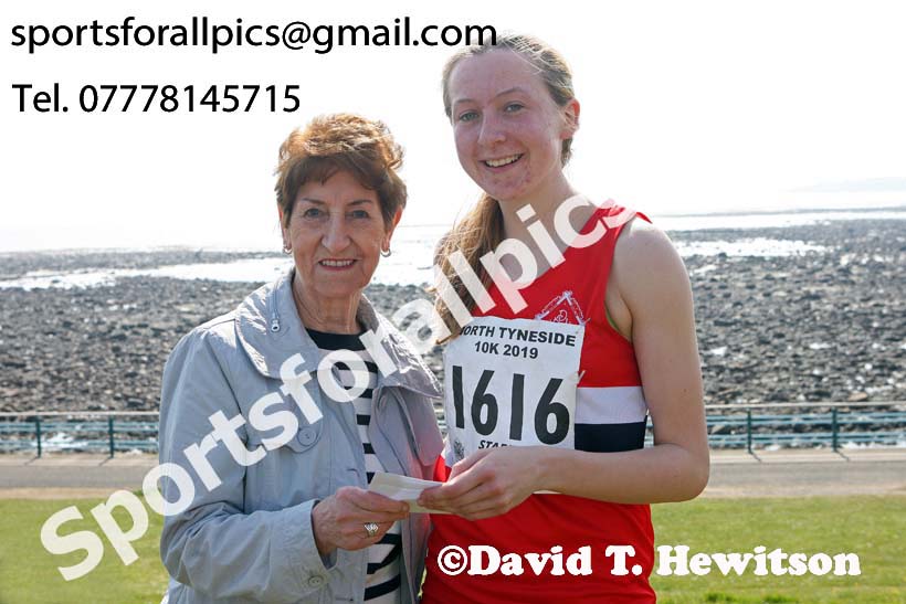North Tyneside 10k Road Race, Whitley Bay. Photo:  David T. Hewitson/Sports for All Pics